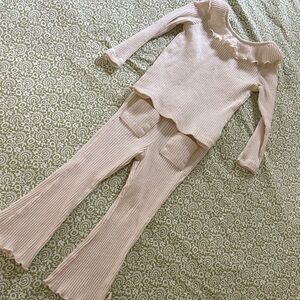 Ribbed Cream Two-Piece Set